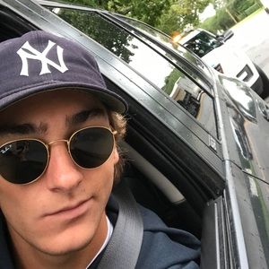 Meet your Posher, Paul